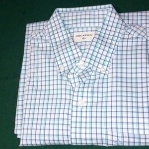 Dockers NO Wrinkle dress shirt